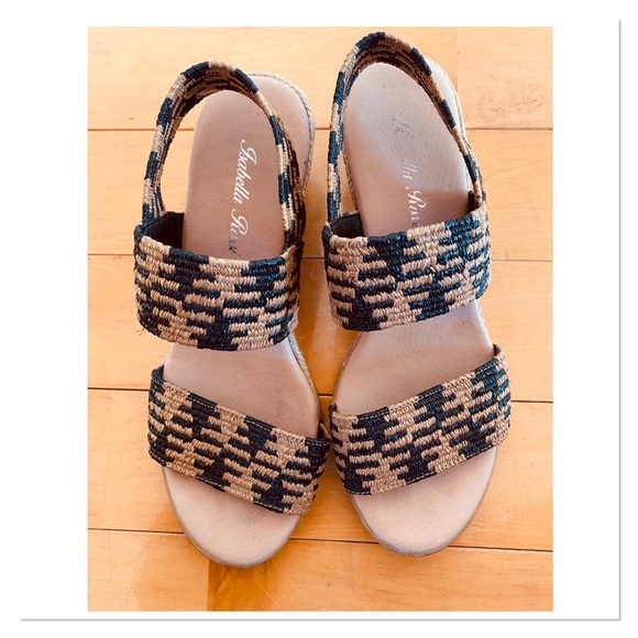 Isabella Rossi Basket Weave Wedges - 39 - Picture 2 of 4
